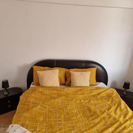 Clau Home Hunedoara Exterior foto
