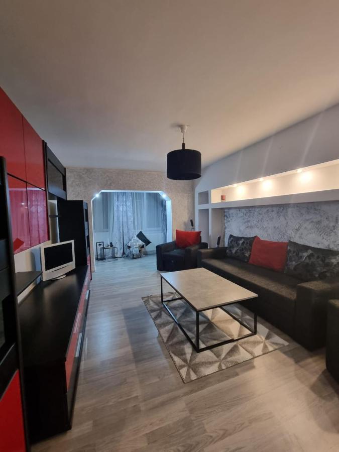 Clau Home Hunedoara Exterior foto