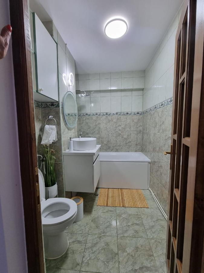 Clau Home Hunedoara Exterior foto