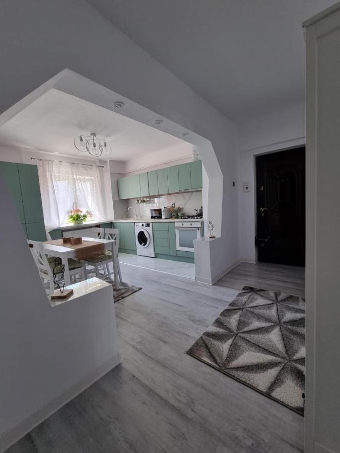 Clau Home Hunedoara Exterior foto
